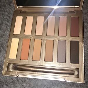 Urban Decay Ultimate Basics Eyeshadow Pallete